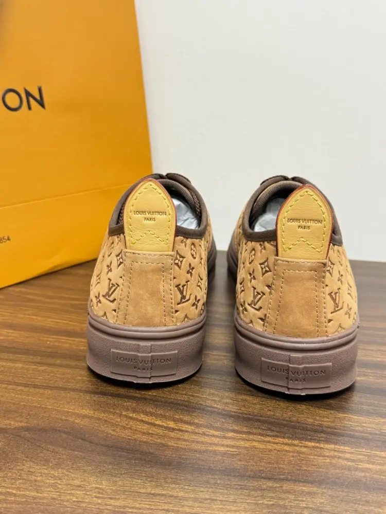 Louis Vuitton Кеды мужские — Фото 3
