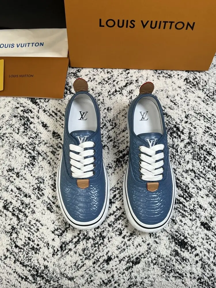 Louis Vuitton Shoes men's — Photo 3