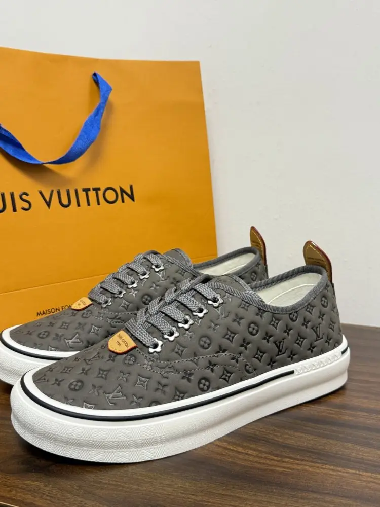 Louis Vuitton Кеди чоловічі — Фото 4
