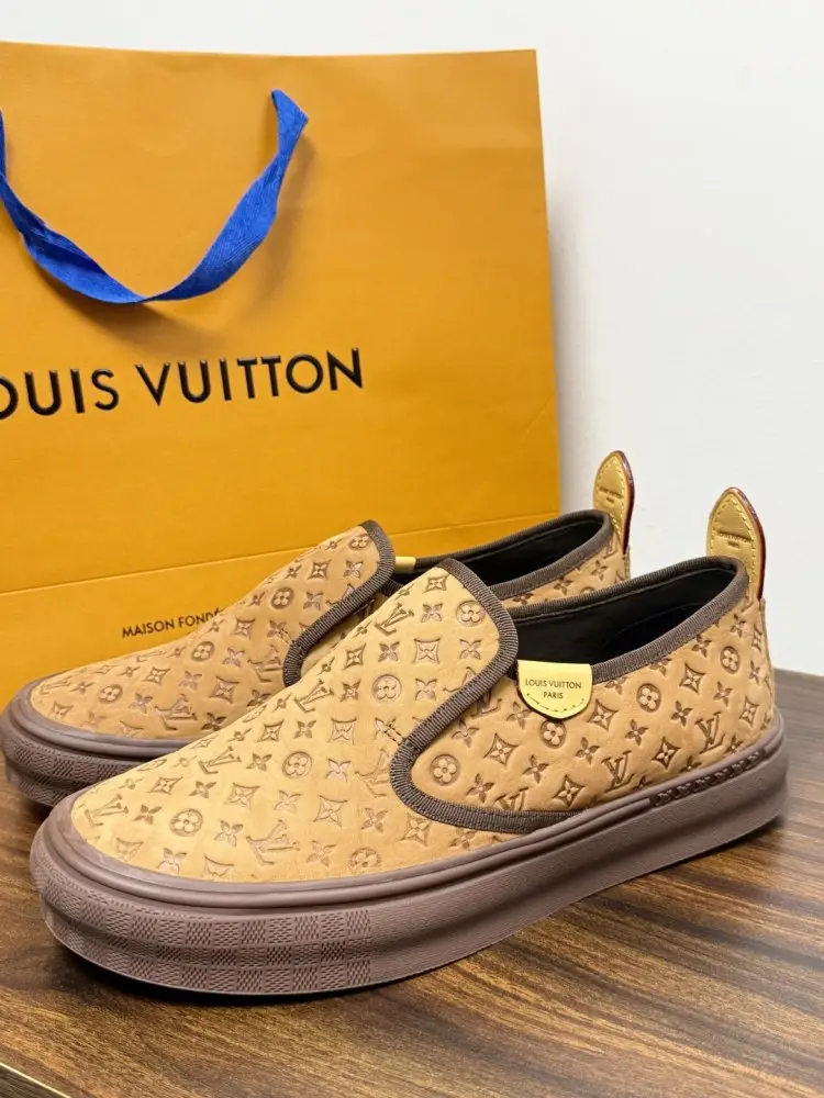 Louis Vuitton Кеды мужские — Фото 4