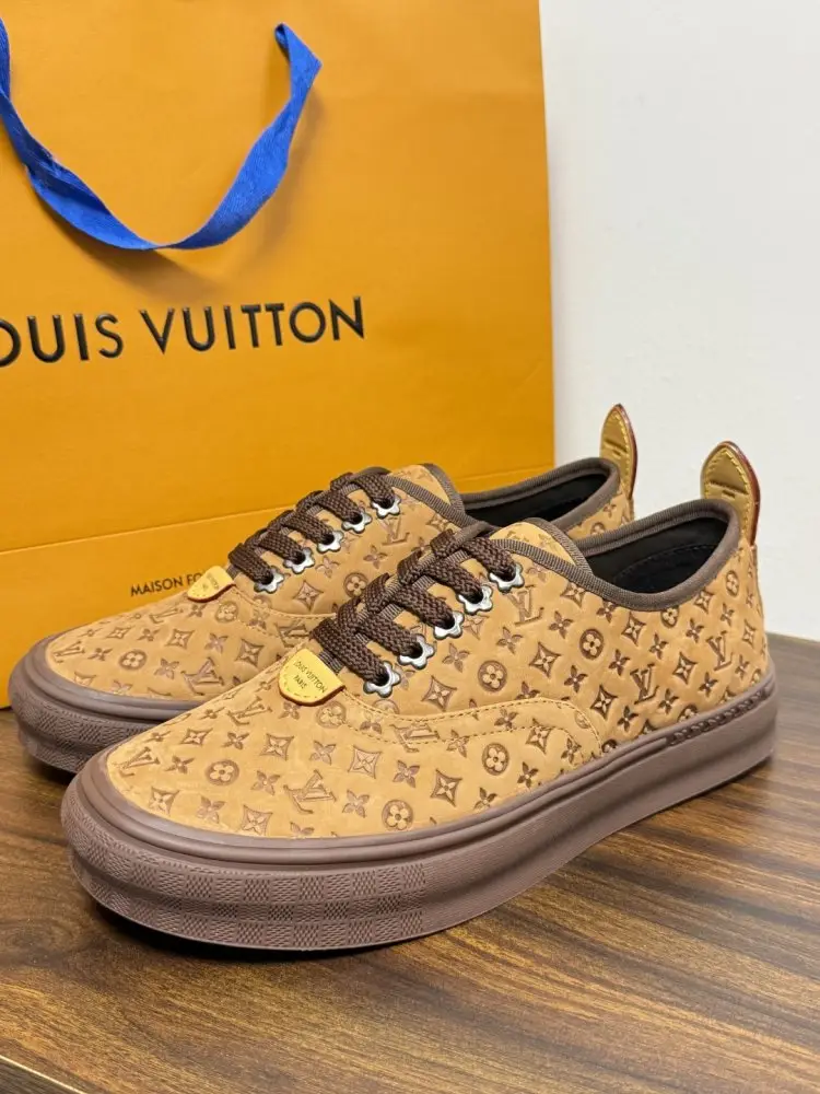 Louis Vuitton Кеды мужские — Фото 4
