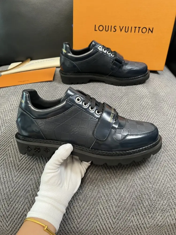 Louis Vuitton Туфлі чоловічі — Фото 4