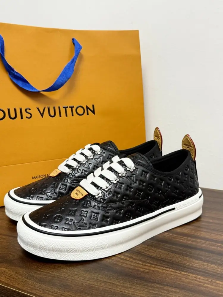 Louis Vuitton Кеди чоловічі — Фото 4
