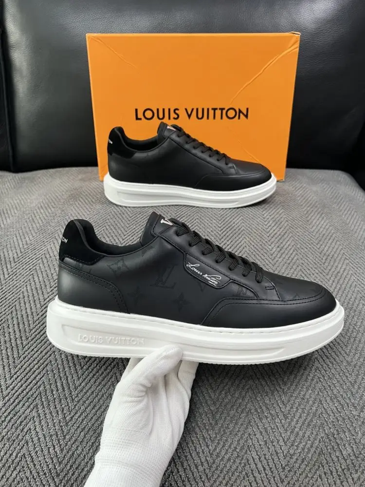 Louis Vuitton Кеды мужские — Фото 4