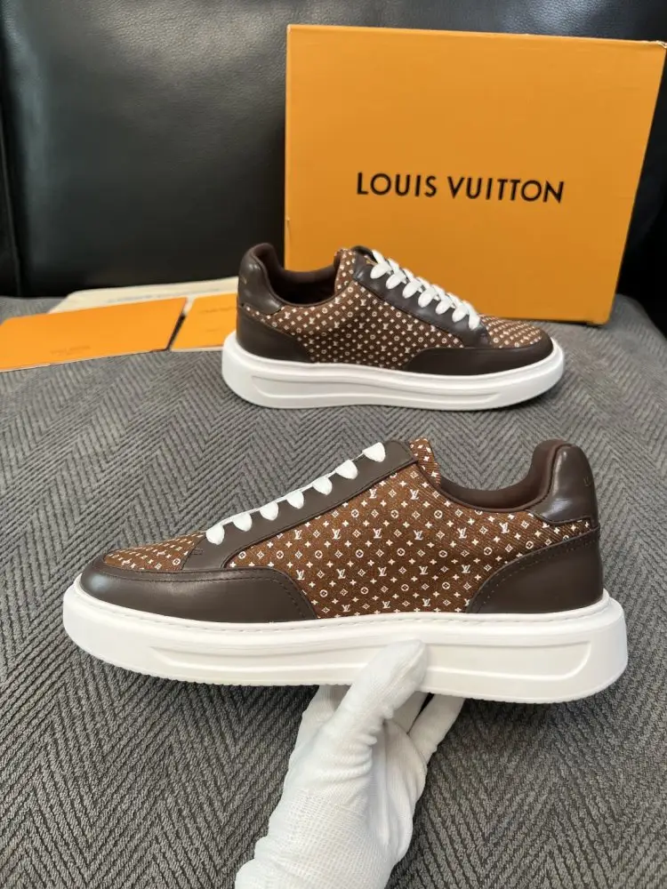 Louis Vuitton Кеди чоловічі — Фото 5