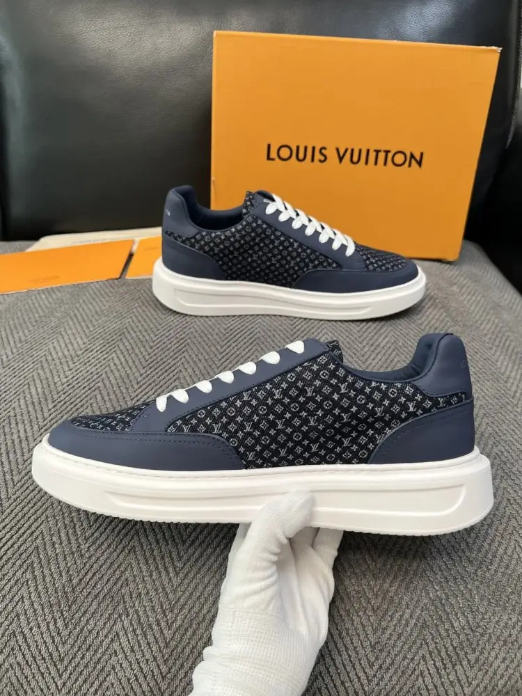 Louis Vuitton Shoes men's — Photo 5