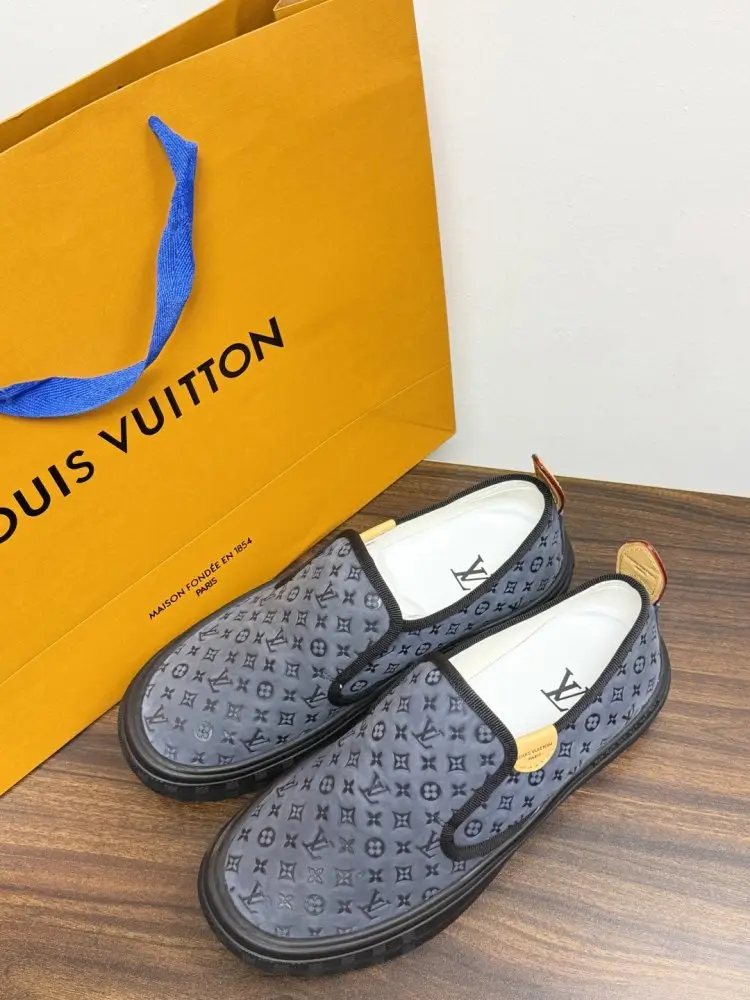 Louis Vuitton Кеди чоловічі — Фото 5