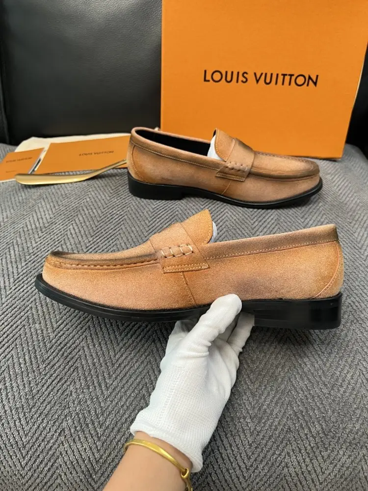 Louis Vuitton Туфлі чоловічі — Фото 5