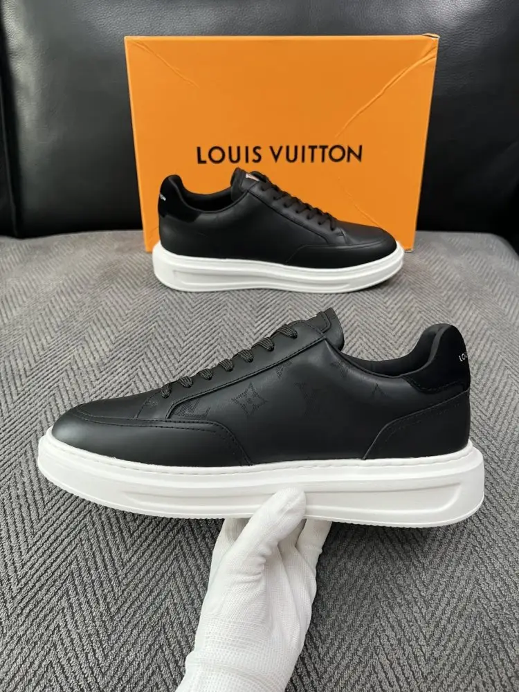 Louis Vuitton Кеды мужские — Фото 5