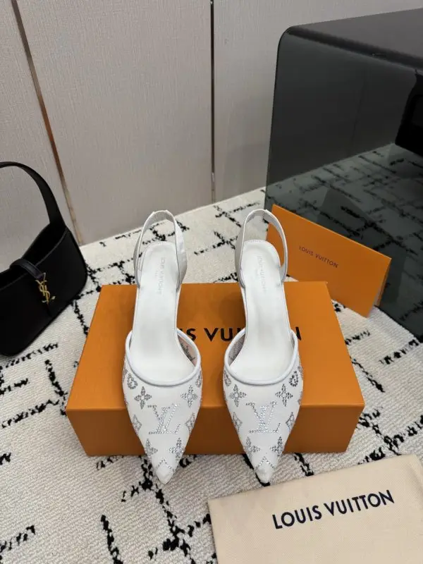 Louis Vuitton Туфлі на високому підборах — Фото 2