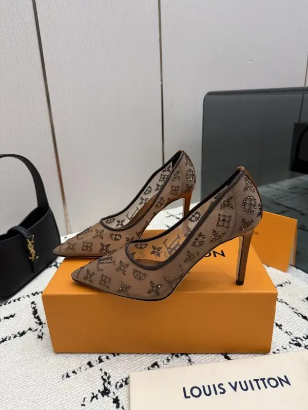 Louis Vuitton Туфли на высоком каблуке — Фото 4