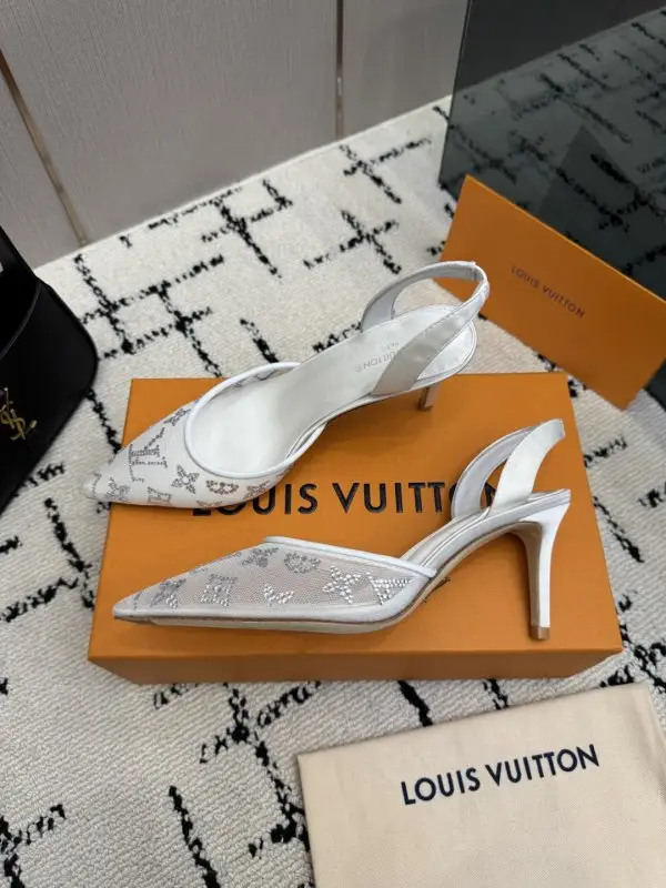 Louis Vuitton Туфлі на високому підборах — Фото 5