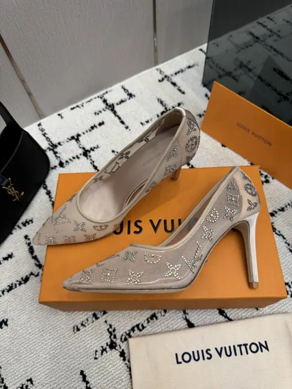 Louis Vuitton Туфлі на високому підборах — Фото 5