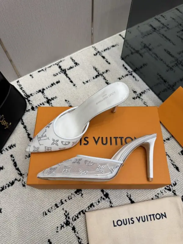 Louis Vuitton Туфлі на високому підборах — Фото 5