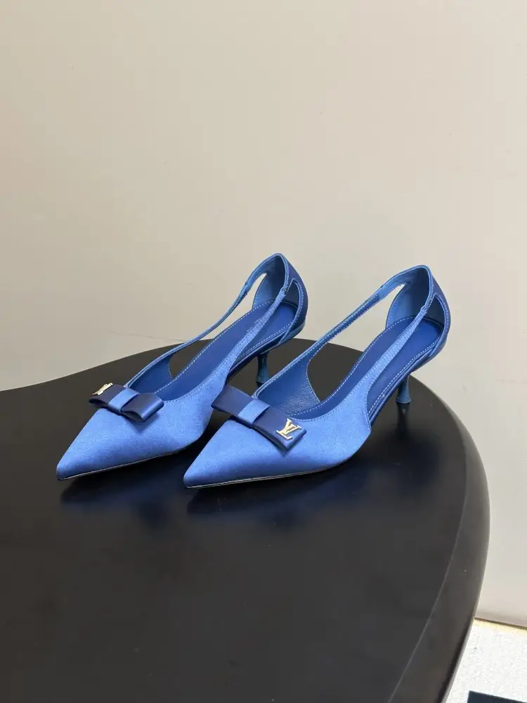 Louis Vuitton Shoes women's — Photo 2