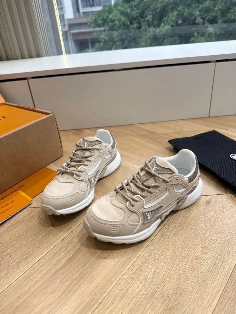 Louis Vuitton — Кросівки LV Trainer