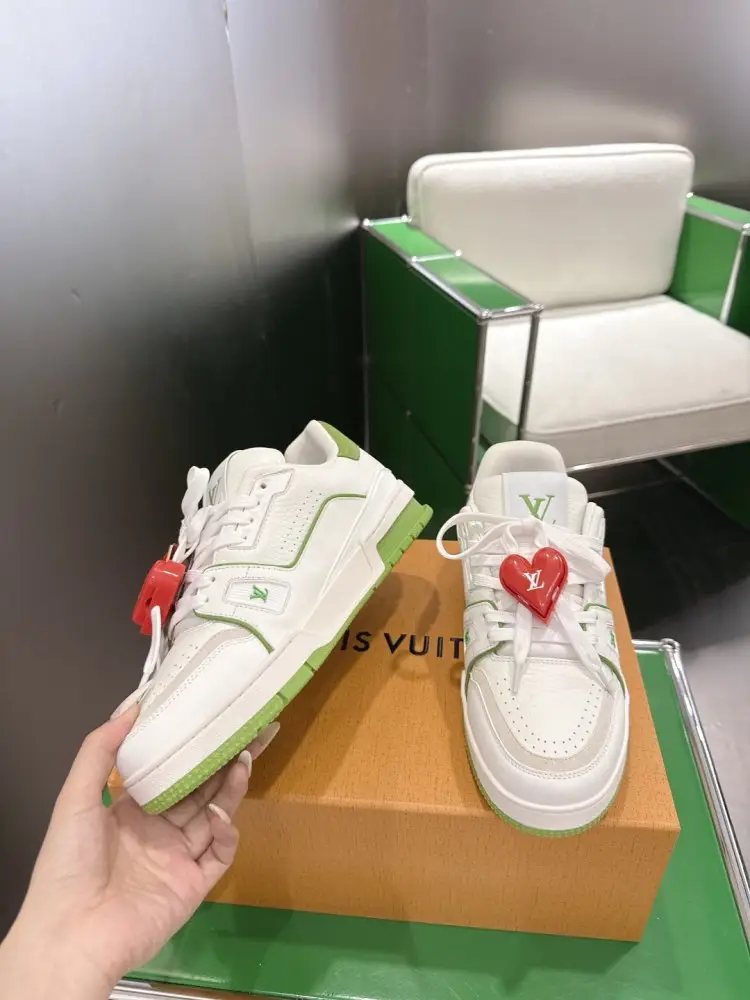 Louis Vuitton — Sneakers LV Trainer