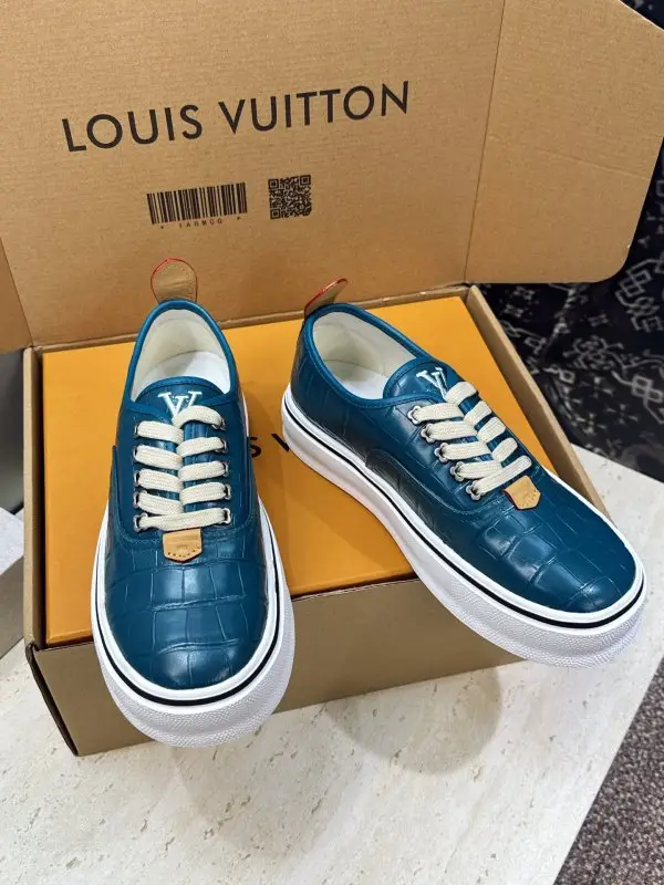Louis Vuitton — Sneakers men's