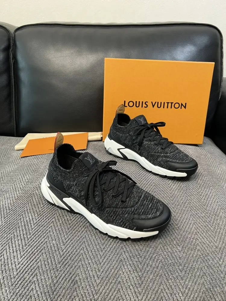 Louis Vuitton — Sneakers men's