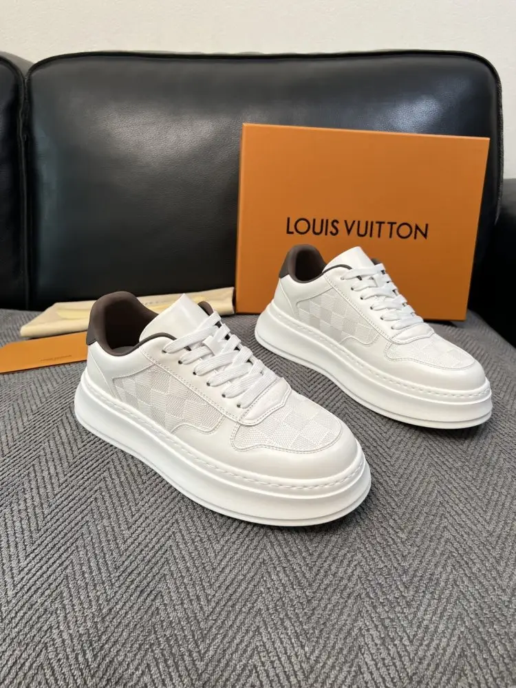 Louis Vuitton — Кросівки чоловічі