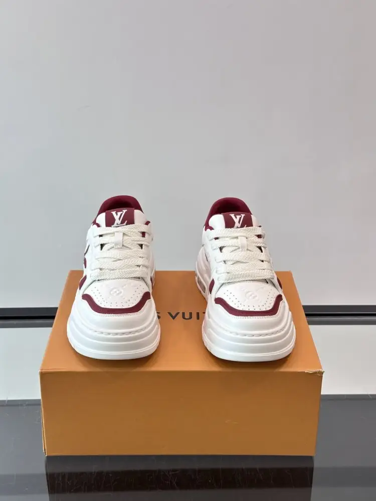 Louis Vuitton Sneakers men's — Photo 2