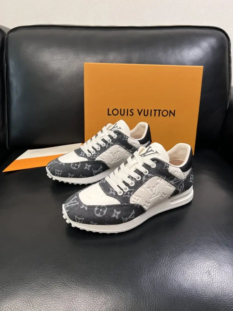 Louis Vuitton Кросівки чоловічі — Фото 2
