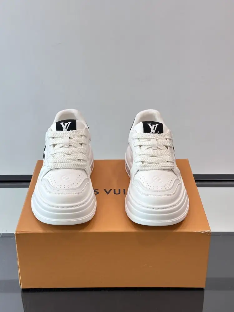 Louis Vuitton Кросівки чоловічі — Фото 2