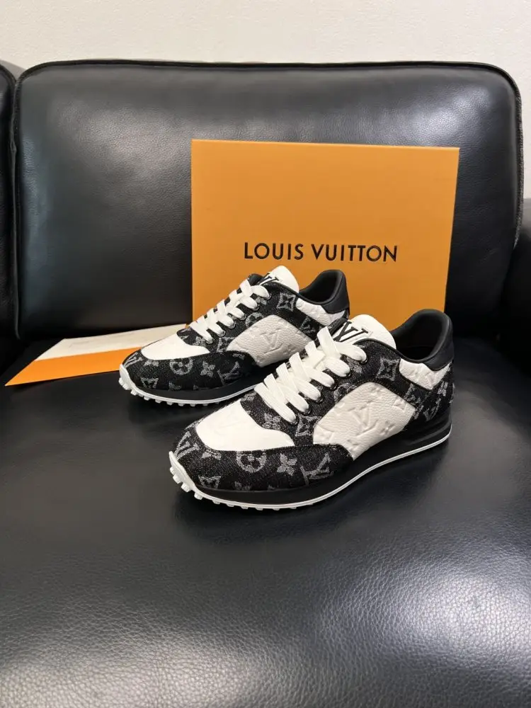Louis Vuitton Кросівки чоловічі — Фото 2
