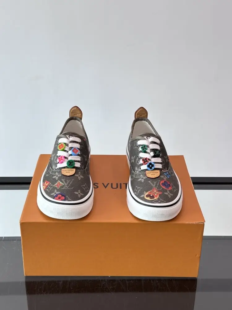 Louis Vuitton Кросівки чоловічі — Фото 2