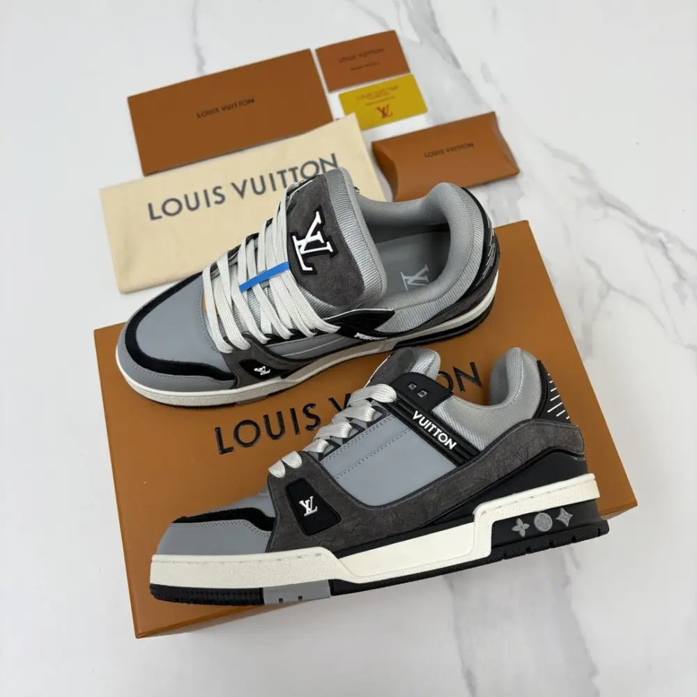 Louis Vuitton Sneakers men's — Photo 3