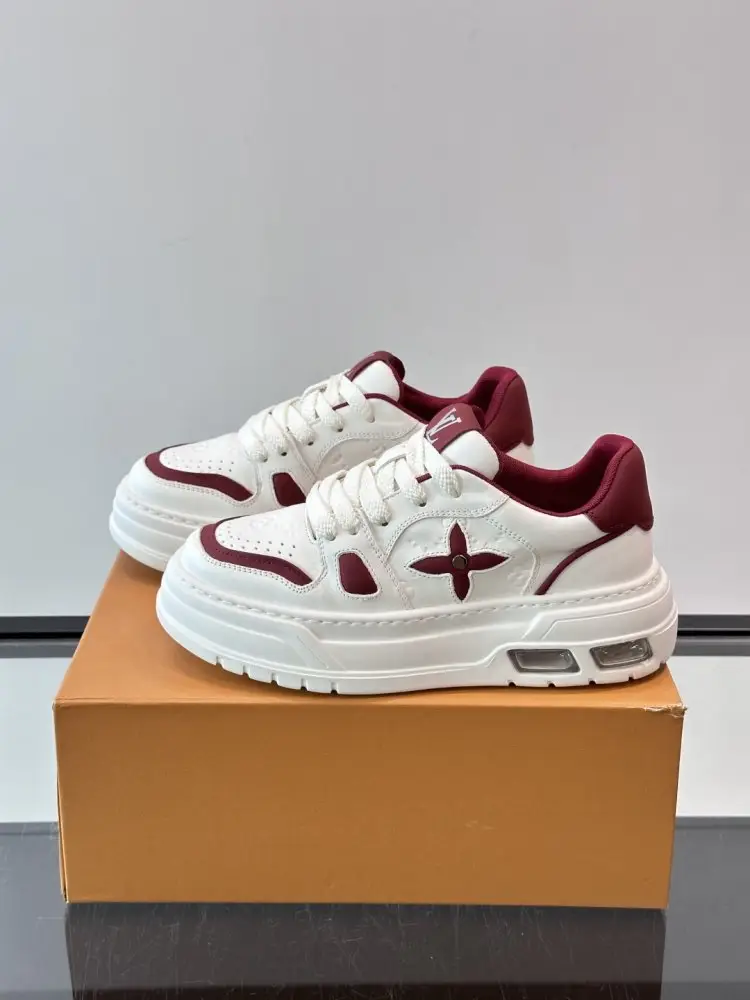 Louis Vuitton Sneakers men's — Photo 3
