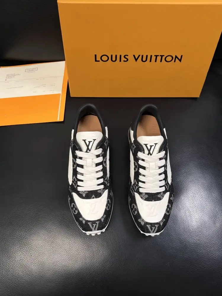 Louis Vuitton Кросівки чоловічі — Фото 3