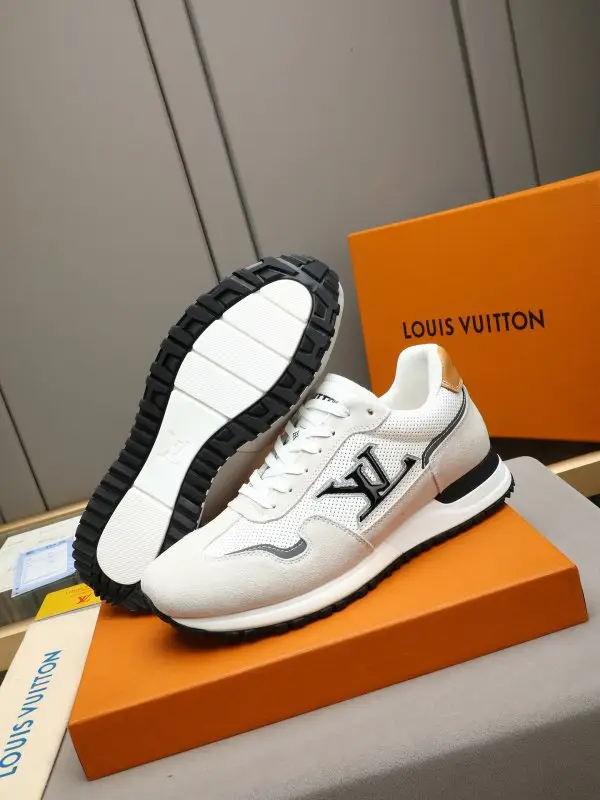 Louis Vuitton Кросівки чоловічі — Фото 3