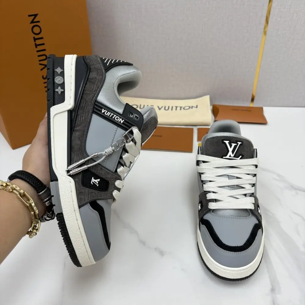 Louis Vuitton Sneakers men's — Photo 4