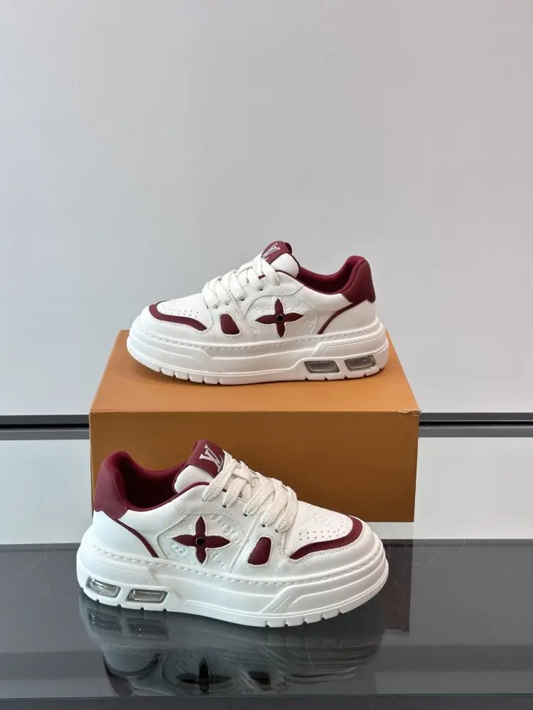 Louis Vuitton Sneakers men's — Photo 4