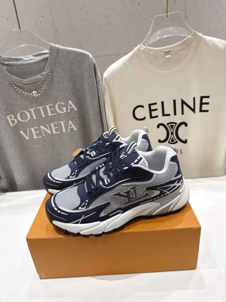 Louis Vuitton Sneakers men's — Photo 4