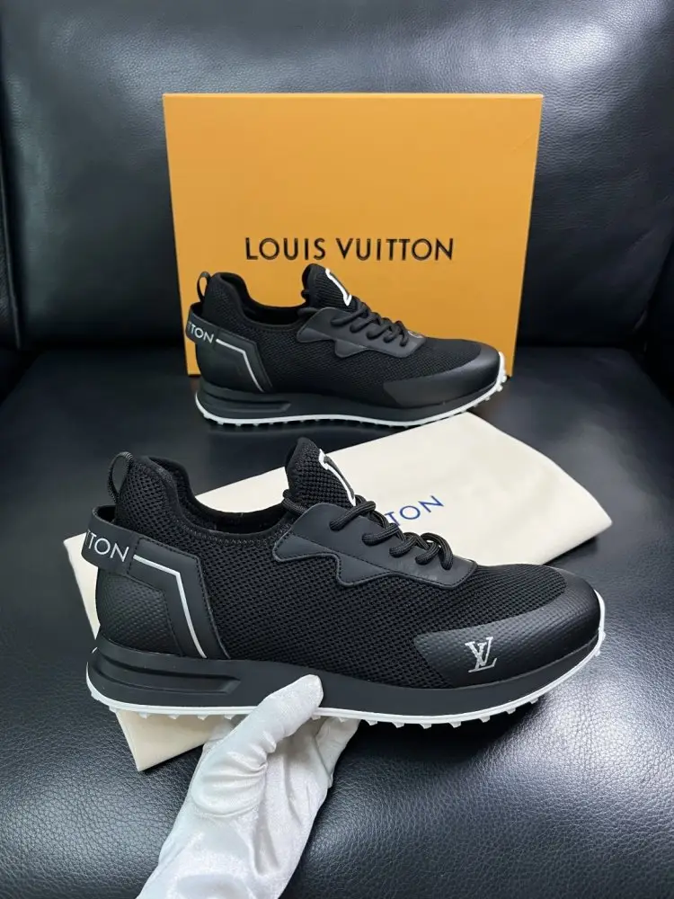 Louis Vuitton Sneakers men's — Photo 4
