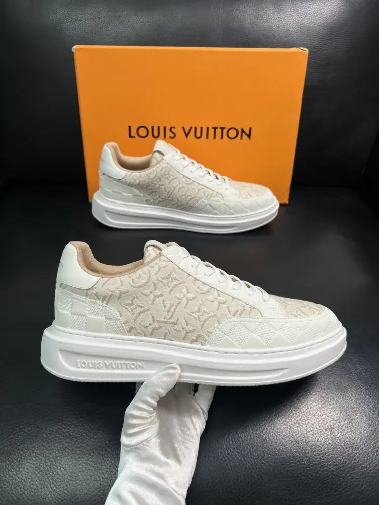 Louis Vuitton Кросівки чоловічі — Фото 4