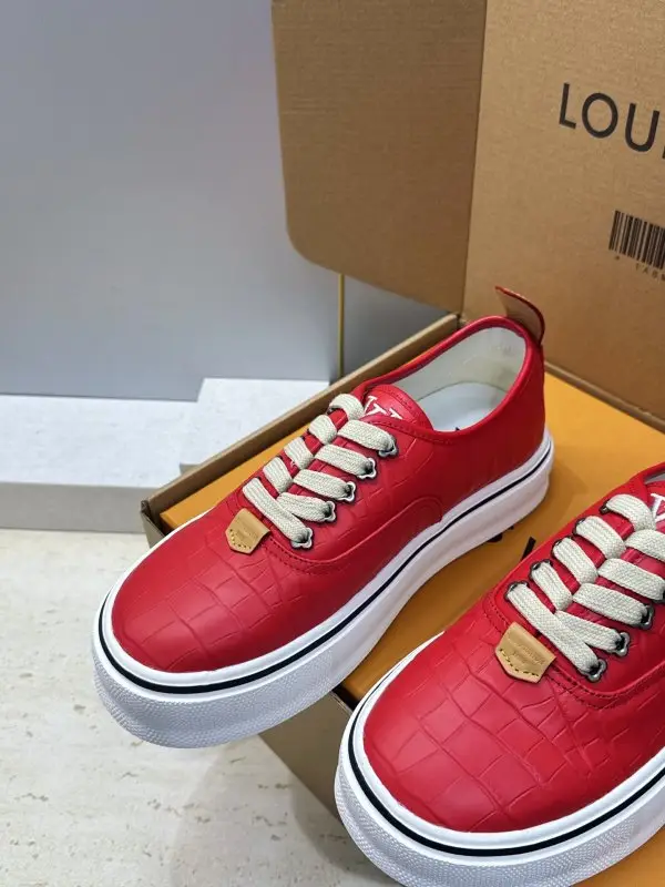 Louis Vuitton Sneakers men's — Photo 4