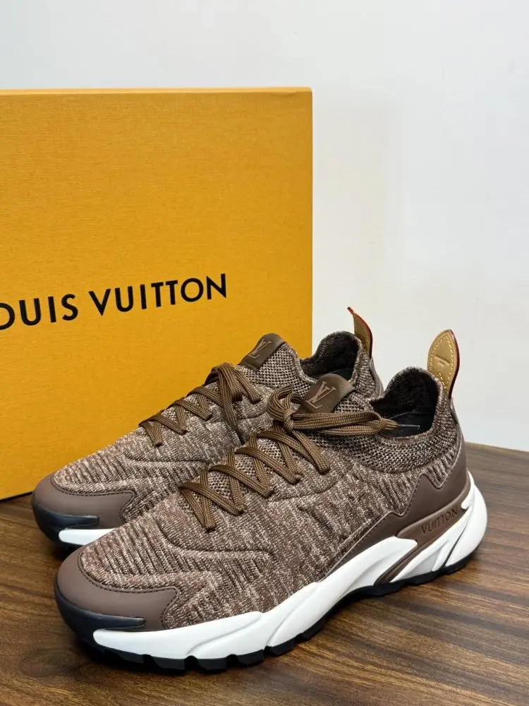 Louis Vuitton Кросівки чоловічі — Фото 4