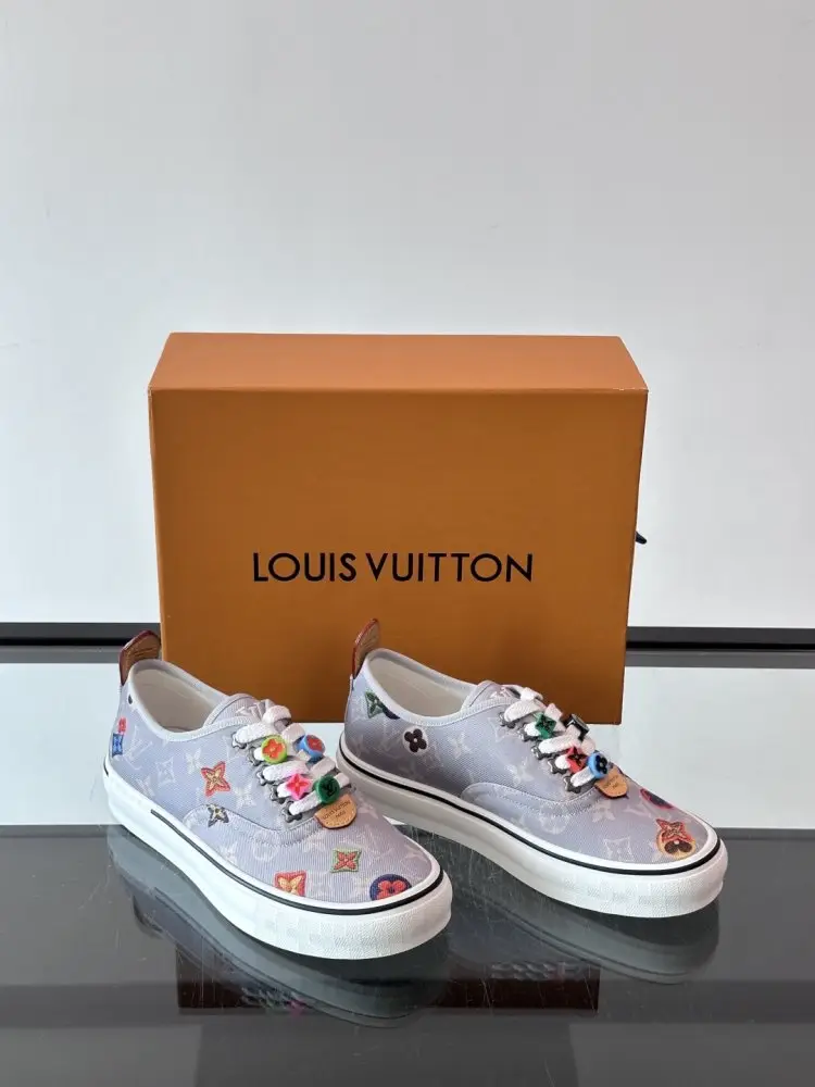 Louis Vuitton Кросівки чоловічі — Фото 5
