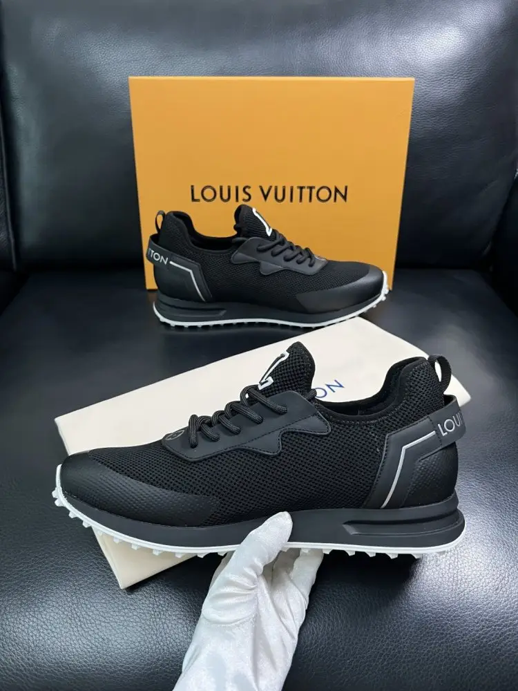 Louis Vuitton Sneakers men's — Photo 5