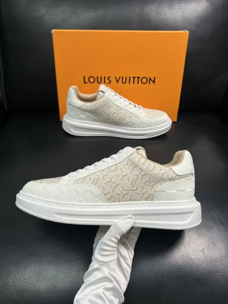 Louis Vuitton Кросівки чоловічі — Фото 5