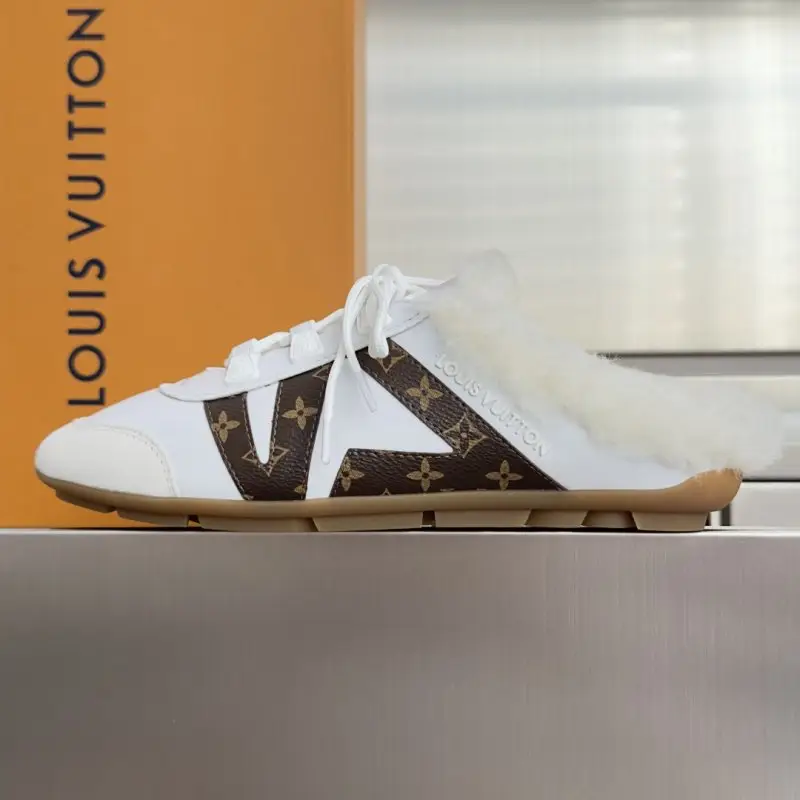 Louis Vuitton Sneakers Sneakerina on fur women's — Photo 2