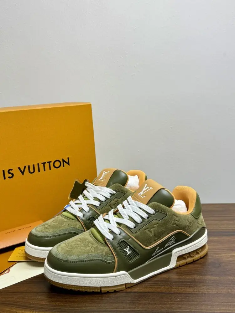 Louis Vuitton Кросівки Trainer чоловічі — Фото 2