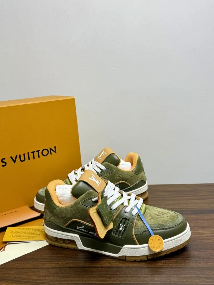 Louis Vuitton Кросівки Trainer чоловічі — Фото 4