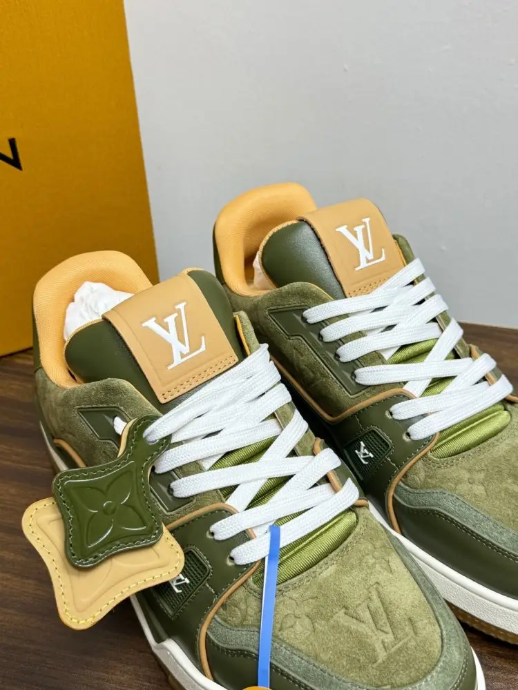 Louis Vuitton Кросівки Trainer чоловічі — Фото 5