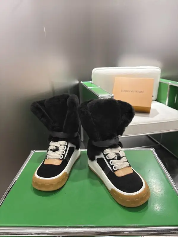 Louis Vuitton Sneakers women's winter on fur — Photo 2