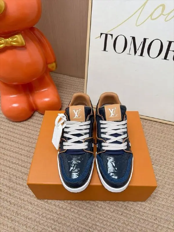 Louis Vuitton Sneakers women's — Photo 2