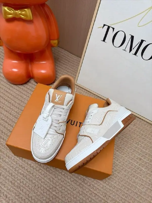 Louis Vuitton Sneakers women's — Photo 2